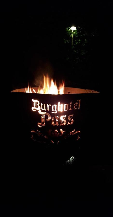 Burghotel Pass Sudlohn ภายนอก รูปภาพ